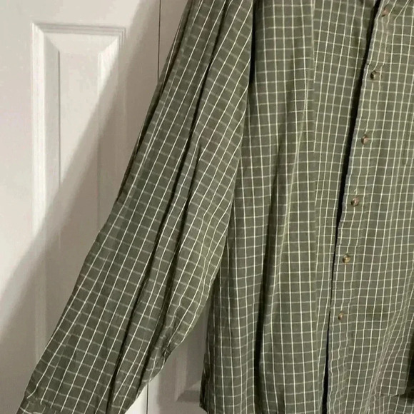 IZOD green & cream cotton button down shirt size XL - Picture 7 of 12
